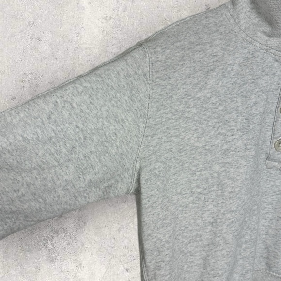 Abercrombie Soft Collection Drama Wedgey Henley Cropped 90s Sweatshirt Sz Medium - Picture 6 of 15